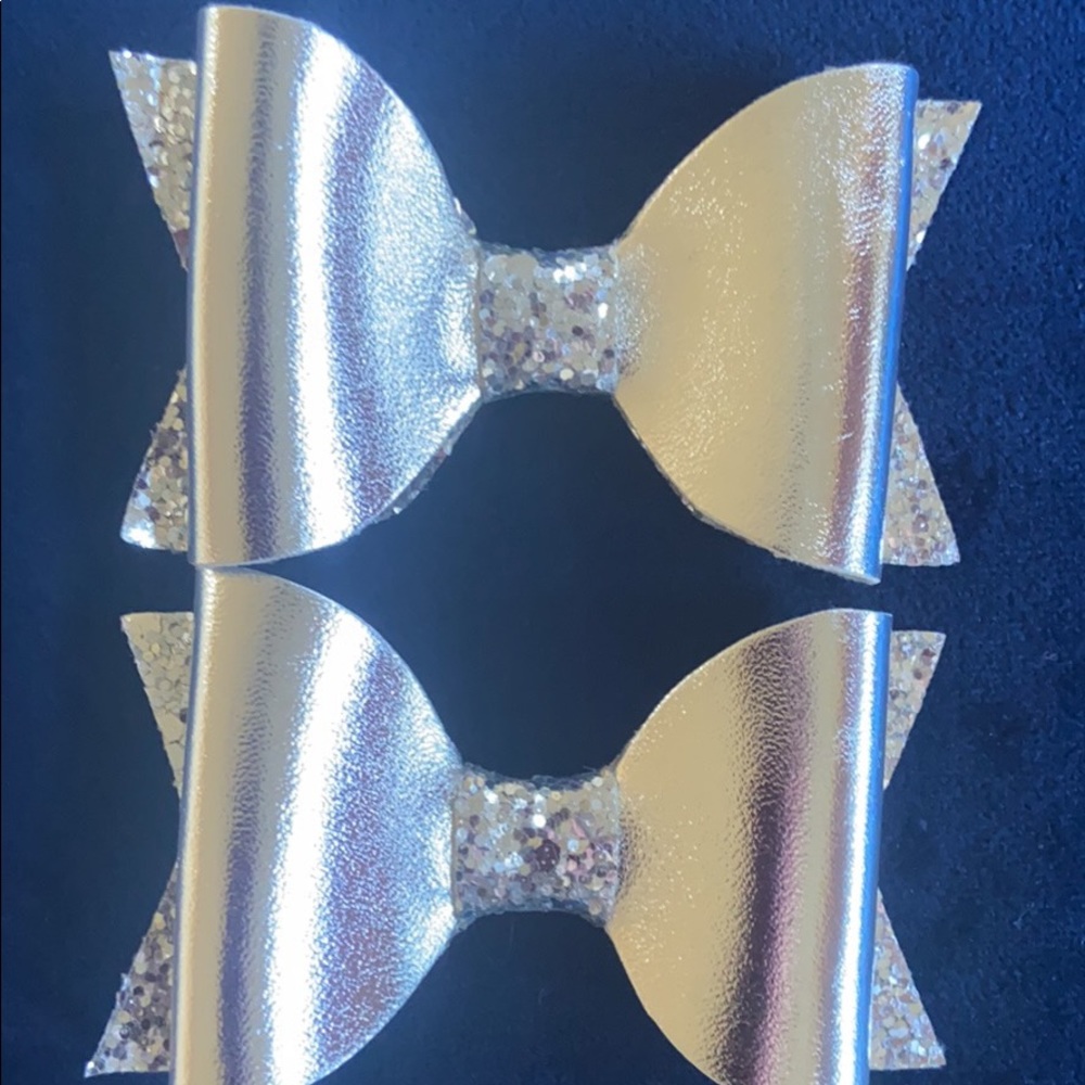 Hair bow